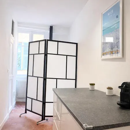 Charme Du Vieux-nice - Cocon Lumineux A 100 M De La * Nice