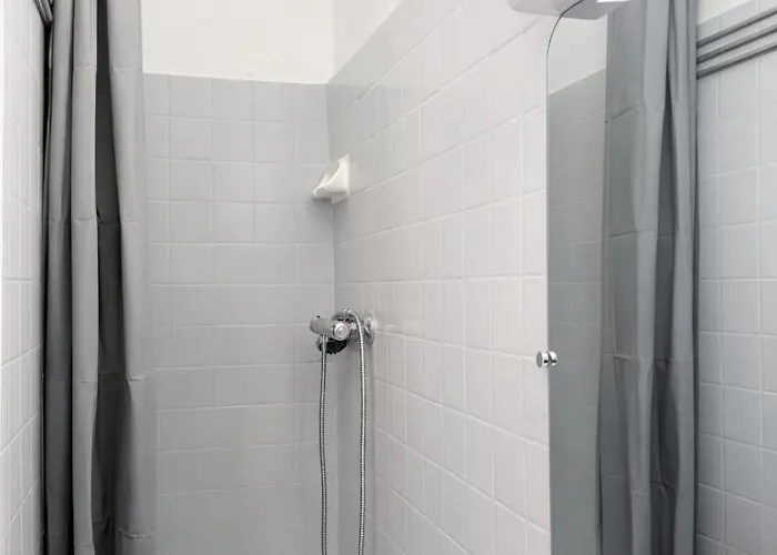 Charme Du Vieux-nice - Cocon Lumineux A 100 M De La Апартаменты *