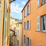 Charme Du Vieux-nice - Cocon Lumineux A 100 M De La *