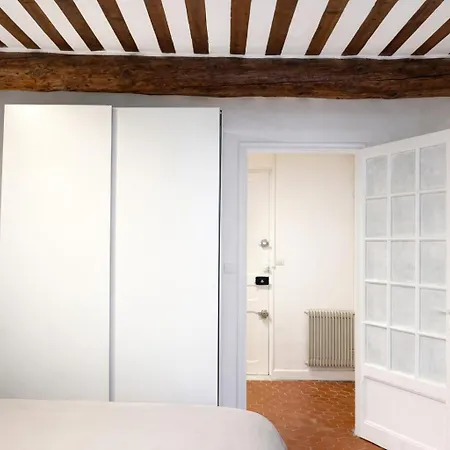 Charme Du Vieux-nice - Cocon Lumineux A 100 M De La ניס