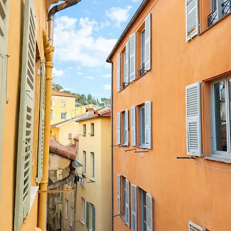 Charme Du Vieux-nice - Cocon Lumineux A 100 M De La *